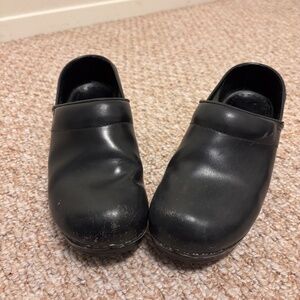Dansko professional black leather clogs